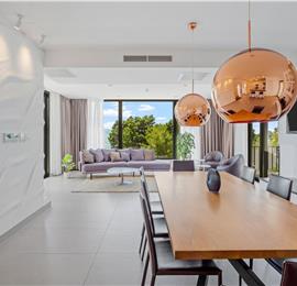 5 bedroom beachfront villa with heated pool near Omis, sleeps 9